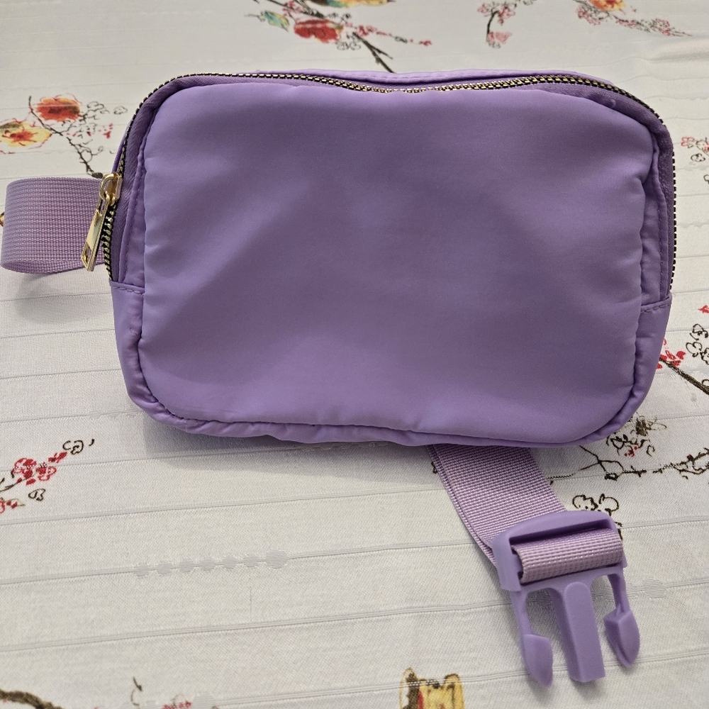 Lavender Belt Bag - Picture 2 of 13